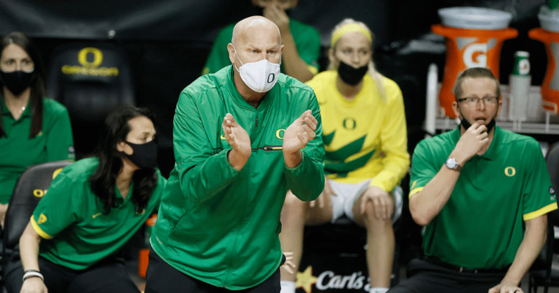 oregon-womens-basketball-awaiting-word-on-status-of-two-transfers