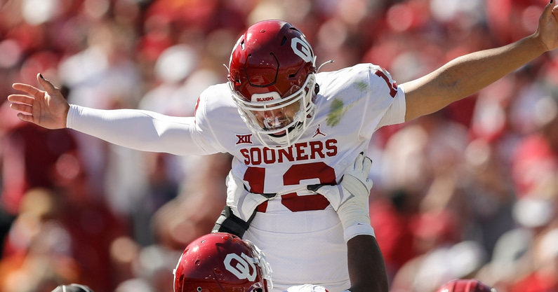 watch-oklahoma-ties-game-on-incredible-fourth-quarter-sequence-sooners-texas-longhorns