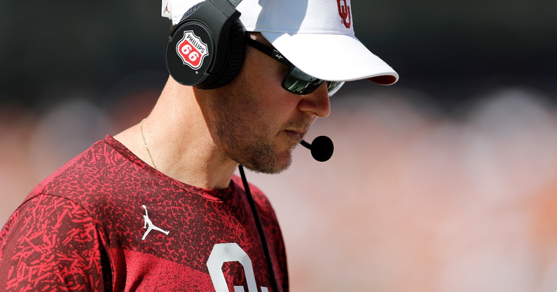 oklahoma-sooners-shut-down-media-opportunities-amid-qb-controversy-caleb-williams-spencer-rattler-media