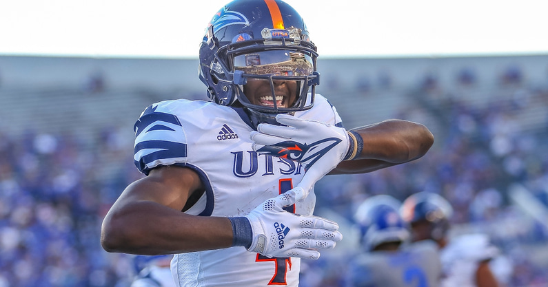 cbs-sports-ranks-13-remaining-unbeaten-teams-in-college-football-georgia-bulldogs-oklahoma-sooners-iowa-hawkeyes