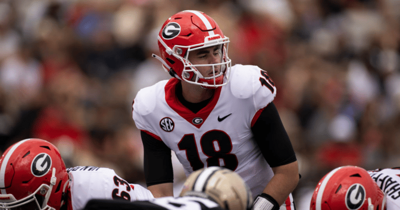Kirby-Smart-evaluates-QB-tandem-Stetson-Bennett-JT-Daniels-Georgia-Bulldogs