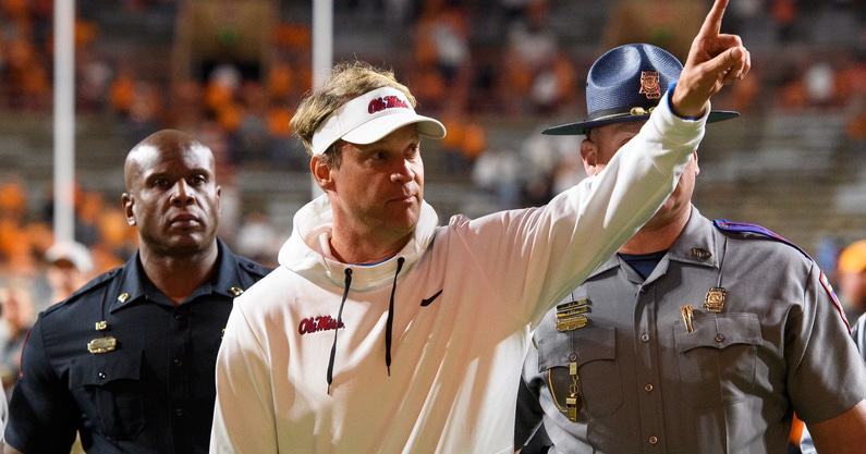sec-roundup-week-7-brings-turnovers-touchdowns-trash