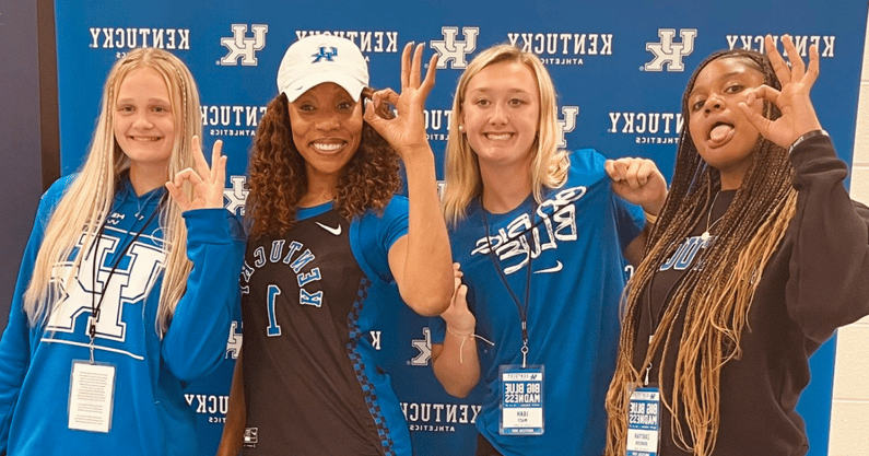 kentucky-native-recruits-show-love-for-big-blue-madness
