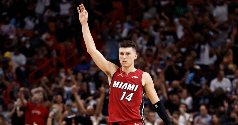 nba-tyler-herro-bam-adebayo-lead-blowout-win-against-bucks