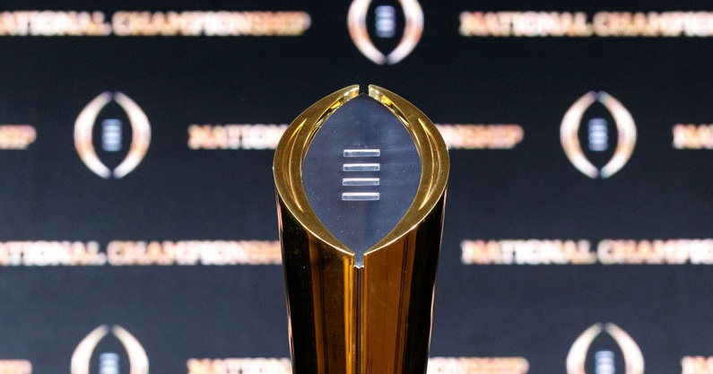 Kentucky-still-5-percent-chance-to-make-CFB-Playoff