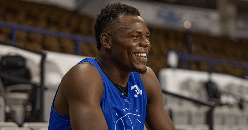 oscar-tshiebwe-john-calipari-bob-huggins-doesnt-work-hard