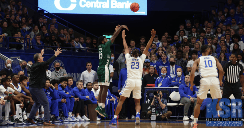 john-calipari-players-after-kentucky-win-over-ohio