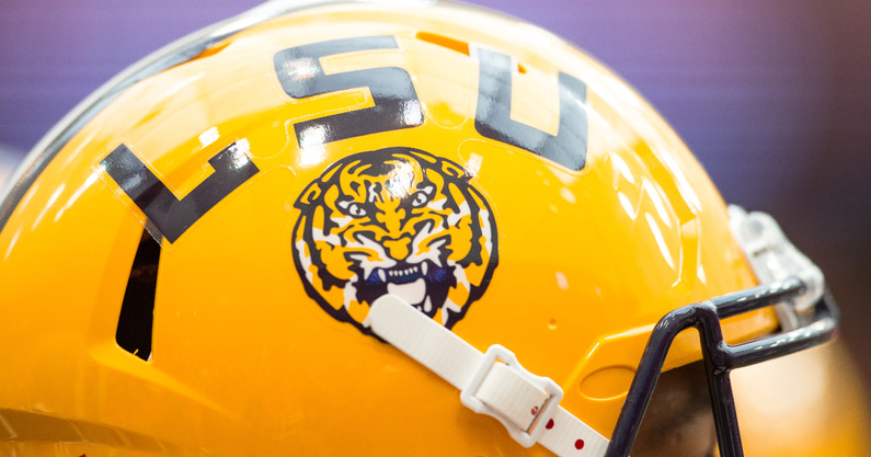 five-star-cornerback-eli-ricks-enters-transfer-portal-lsu-tigers