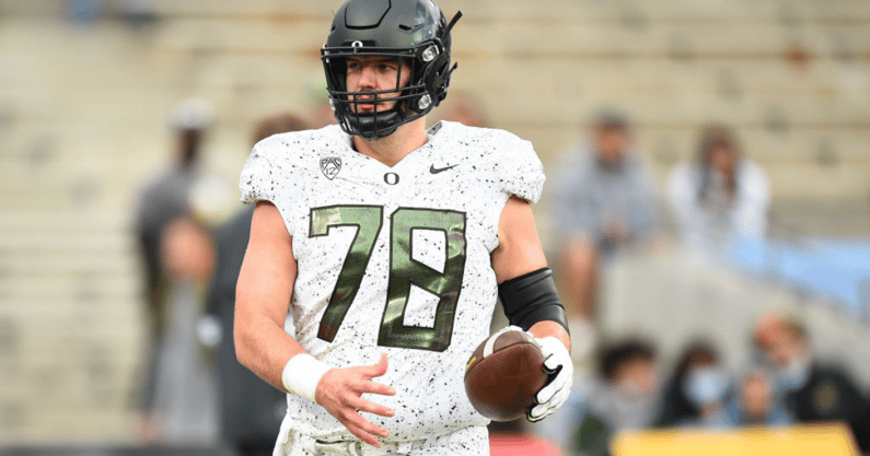 alex-forsyth-says-he-will-return-for-oregon-ducks-next-season