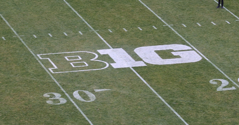 big-ten-conference-releases-overhauled-2022-schedule-iowa-hawkeyes-michigan-wolverines-michigan-state-spartans-ohio-state-buckeyes-penn-state-nittany-lions-wisonsin-badgers