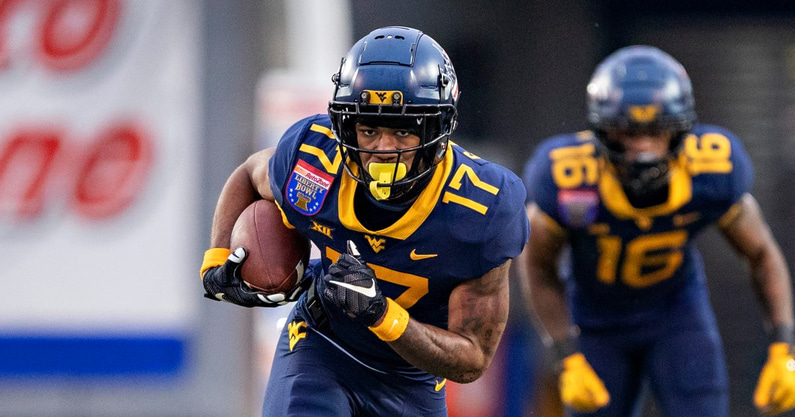 former-west-virginia-receiver-announces-decision-2022-season-sam-brown-houston-cougars