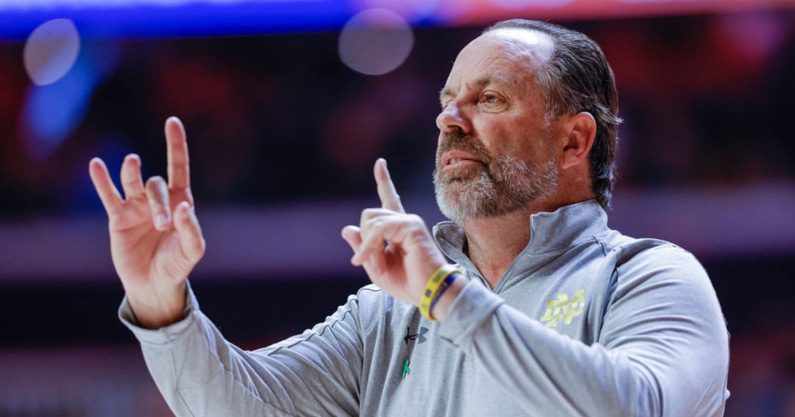 notre dame men's basketball head coach mike brey-nil