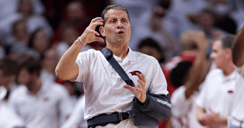 Eric Musselman reveals hilarious truth about his shoulder brace