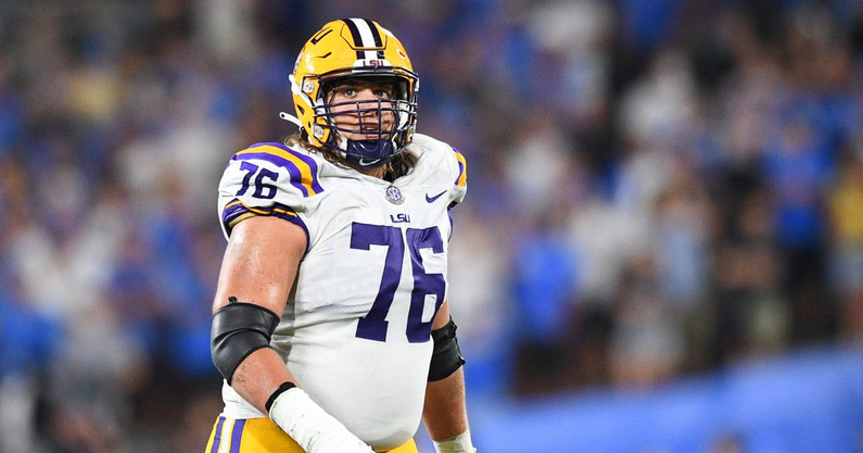 Watch: Former LSU Tigers offensive lineman Austin Deculus drops impressive  40 time in style