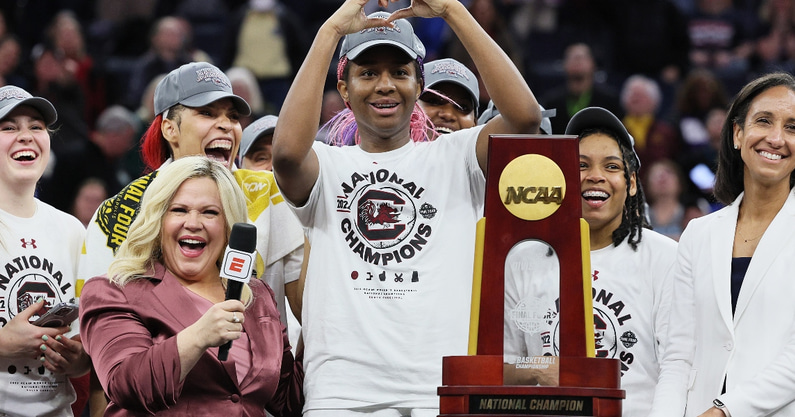 holly-rowe-reacts-unfortunate-mistake-aliyah-boston-south-carolina-gamecocks-uconn-connecticut-huskies-title-celebration