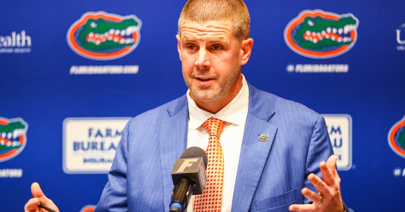 billy-napier-details-what-makes-four-dimensional-player-florida-gators-football-spring