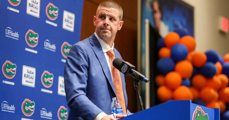 billy-napier-assesses-positives-places-improvement-from-florida-spring-game