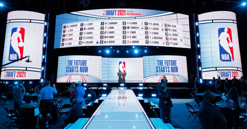 ESPN-expert-reveals-post-lottery-2022-NBA-mock-draft-Auburn-Duke-Kansas-Kentucky-Ohio-State-Michigan