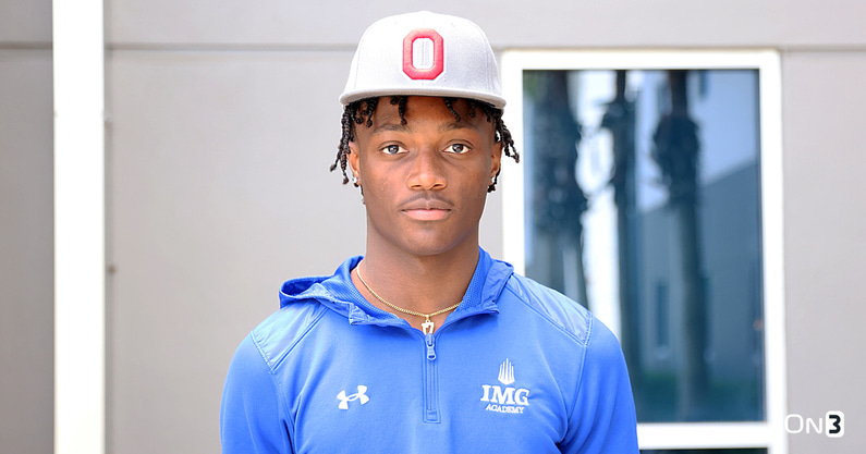 watch-ohio-state-4-star-wr-commit-carnell-tate-notches-touchdown-reception