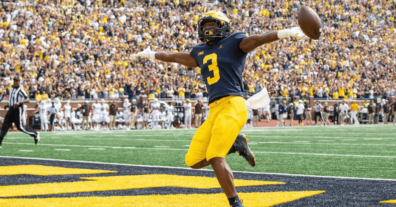 WATCH: AJ Henning returns punt for touchdown, adds to dominant Michigan first half - On3