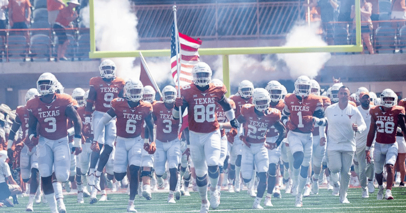 friday-the-time-for-texas-football-is-near