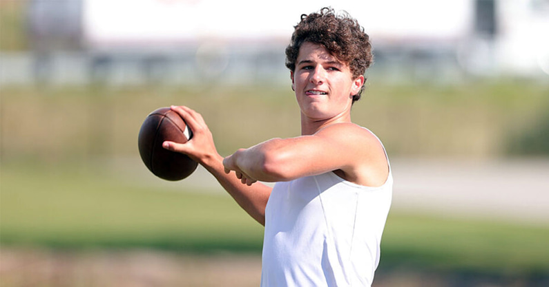 2025-4-star-qb-ryan-montgomery-impressed-with-two-sec-schools-as-visits-pick-up