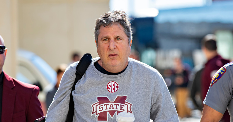 mike-leach-raises-concerns-with-usc-ucla-move-to-big-12-remaining-pac-12-makeup