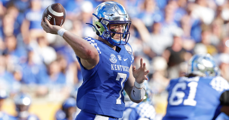 kentucky-quarterback-will-levis-plays-golf-with-wildcat-legend-tim-couch