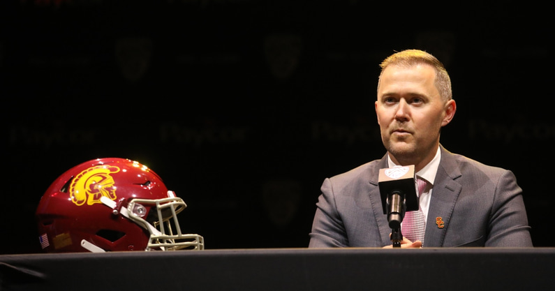 lincoln-riley-reveals-how-nil-changed-recruiting-landscape-ncaa-why-usc-is-positioned-perfectly