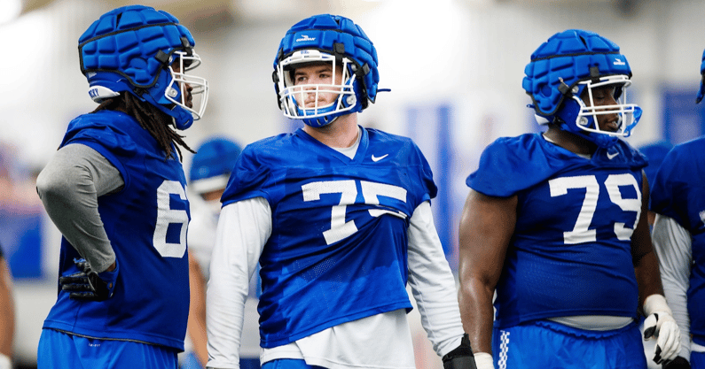 kentucky-offensive-line-big-blue-wall-deondre-buford-jager-burton-zach-yenser-rich-scangarello