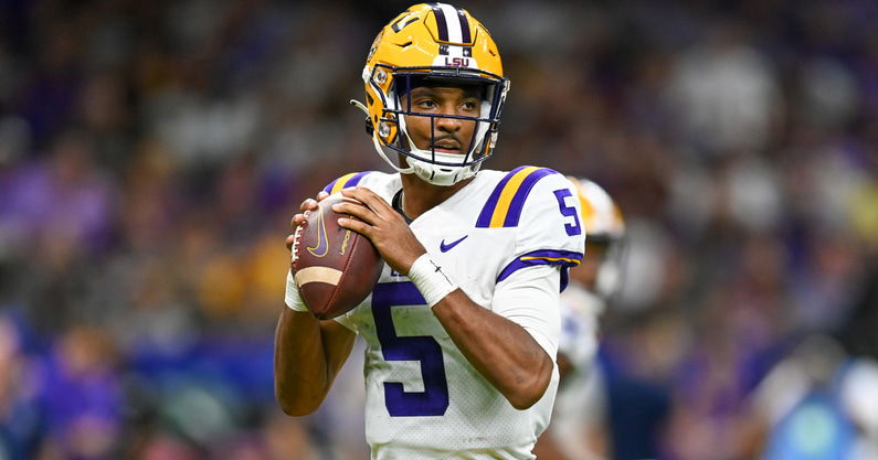 lsu-quarterback-jayden-daniels-nil-deal-allows-him-to-star-in-augmented-reality-poster