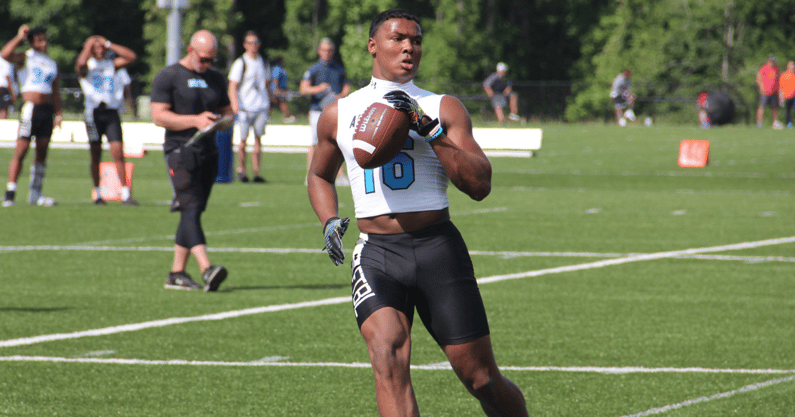 louisville-offers-memphis-on3-4-star-lb-commit-arion-carter