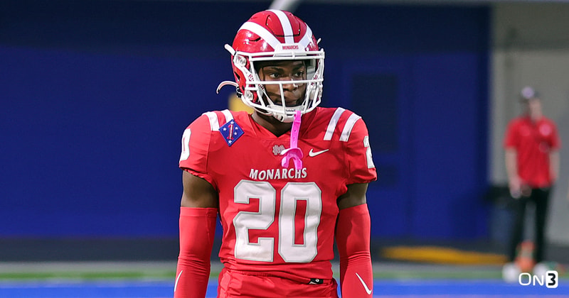 Chuck-McDonald Alabama Crimson Tide