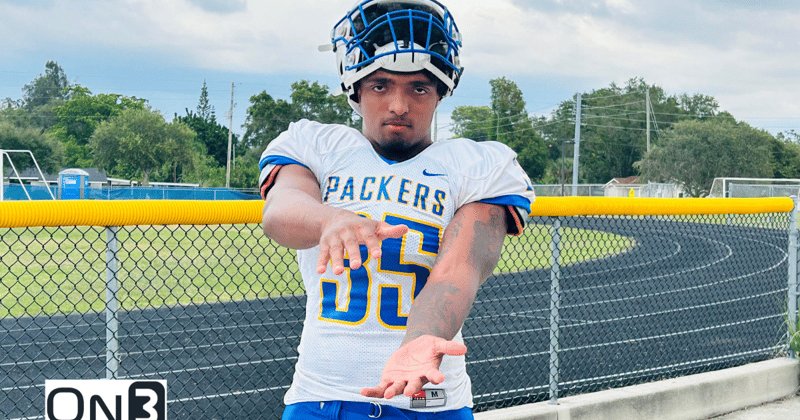 Adarius Hayes