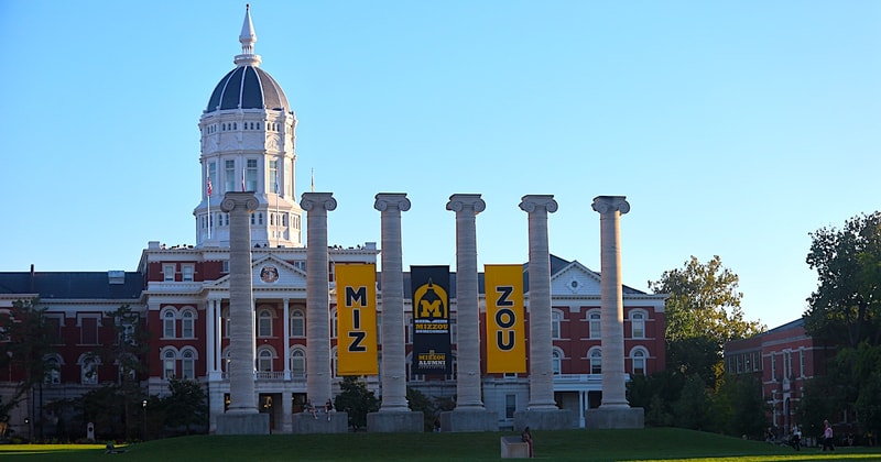 Mizzou position battle updates going into Week 2 of camp: Between the ...