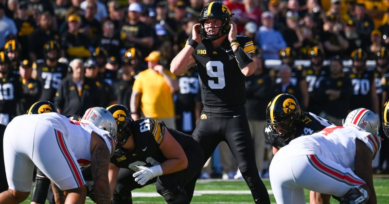 Snap Join Snap Counts: Iowa offense vs #5 Ohio State - On3