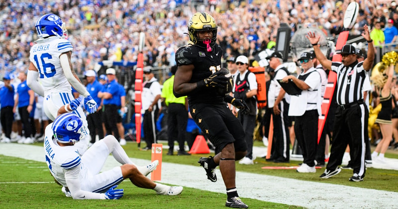 Landen Chambers Scores Twice in UCF Upset of BYU