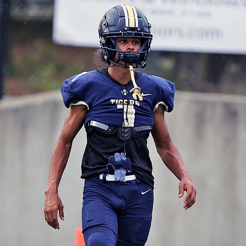 Devin Carter