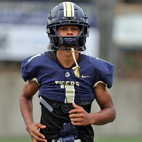 Devin Carter
