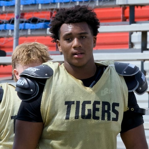 2029 OK OL Devin Smith2.jpg