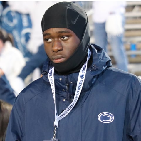 Edge rusher Zion Elee