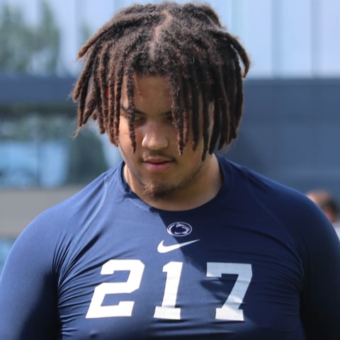 Offensive lineman Amon Wright.