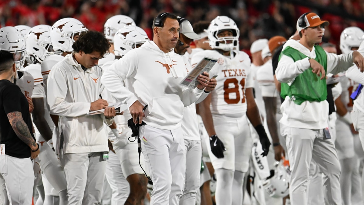 ut_vs_georgia-2222_sark