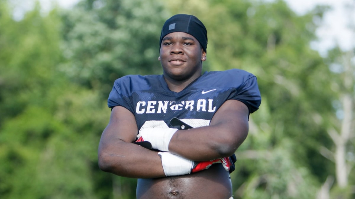 Thomas County Central (GA) 2028 defensive end Prince Che. (Photo: Lance McCurley/UGASports)