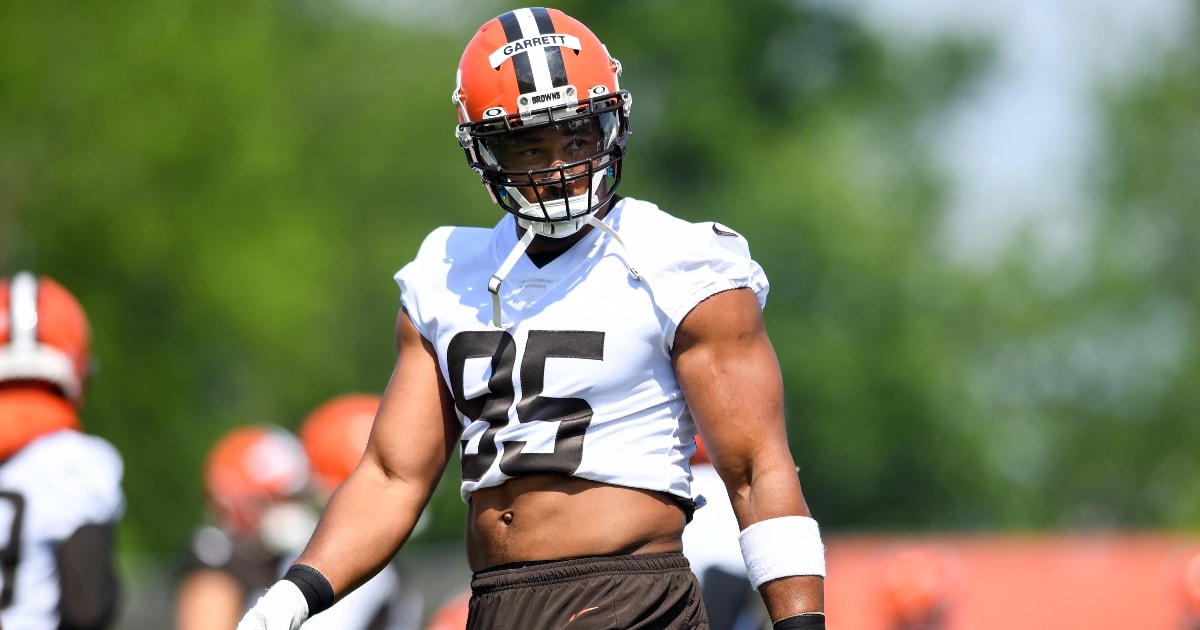 WATCH: Myles Garrett arrives for Bengals game in Stranger Things