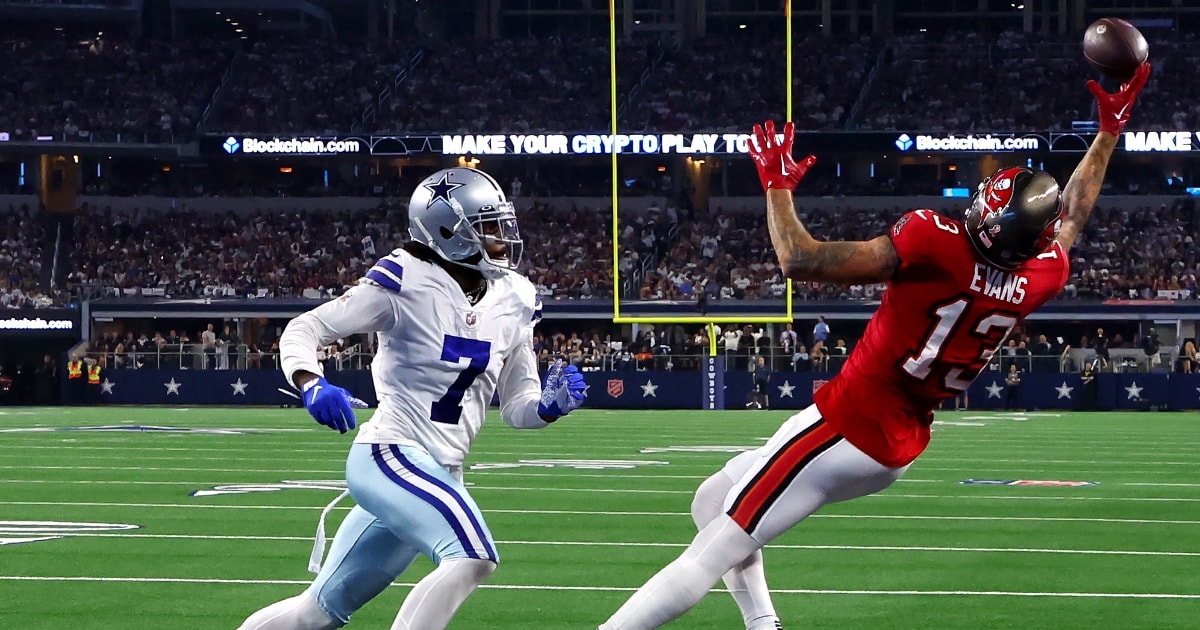 Mike Evans addresses Tom Brady retirement, future quarterback - On3