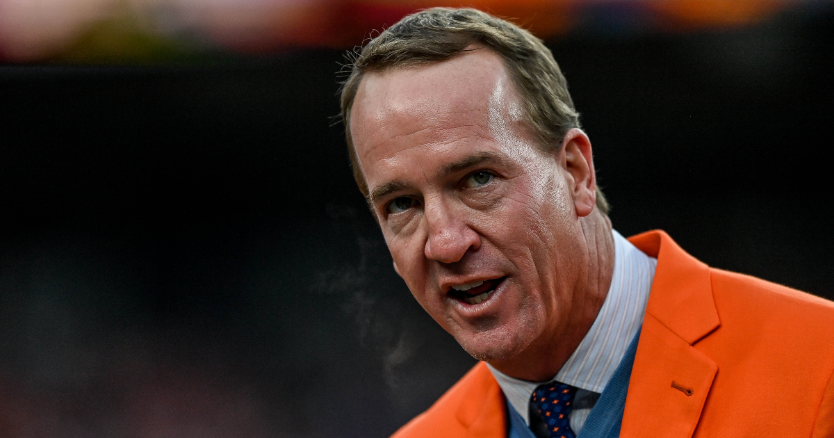 Peyton Manning having trouble recruiting players for Netflix's  'Quarterback' season 2