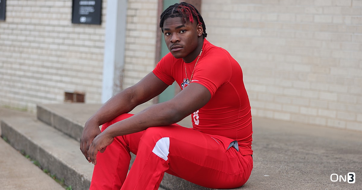 inside-scoop-more-official-visits-top-tight-end-in-2025-ol-recruiting-competition-and-portal-hoops