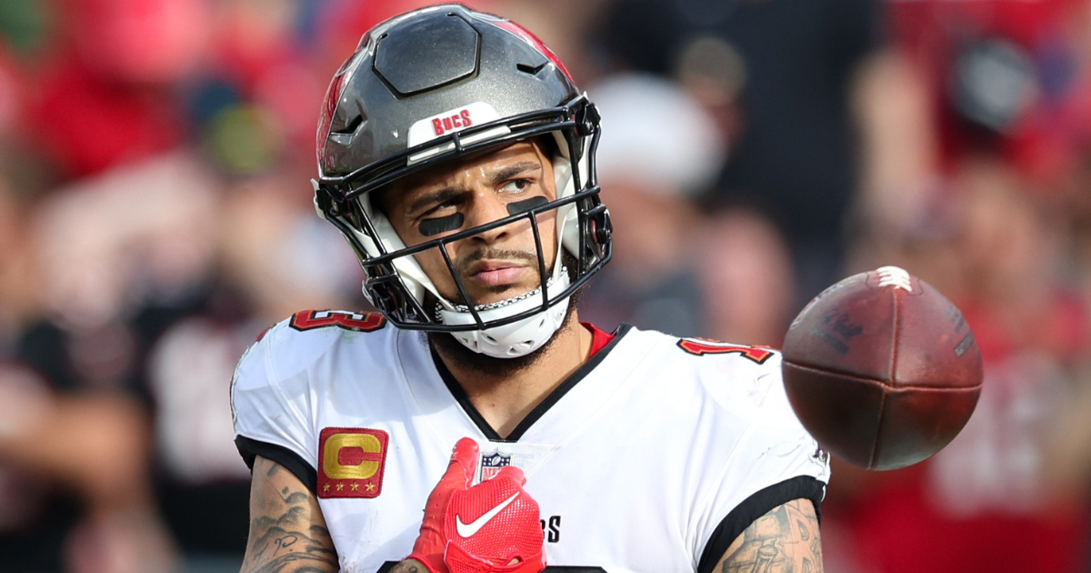 Buccaneers GM Jason Licht hopes Mike Evans will retire with Tampa Bay