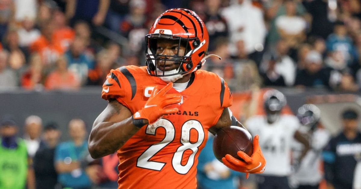 Report: Bengals running back Joe Mixon agrees to restructured contract